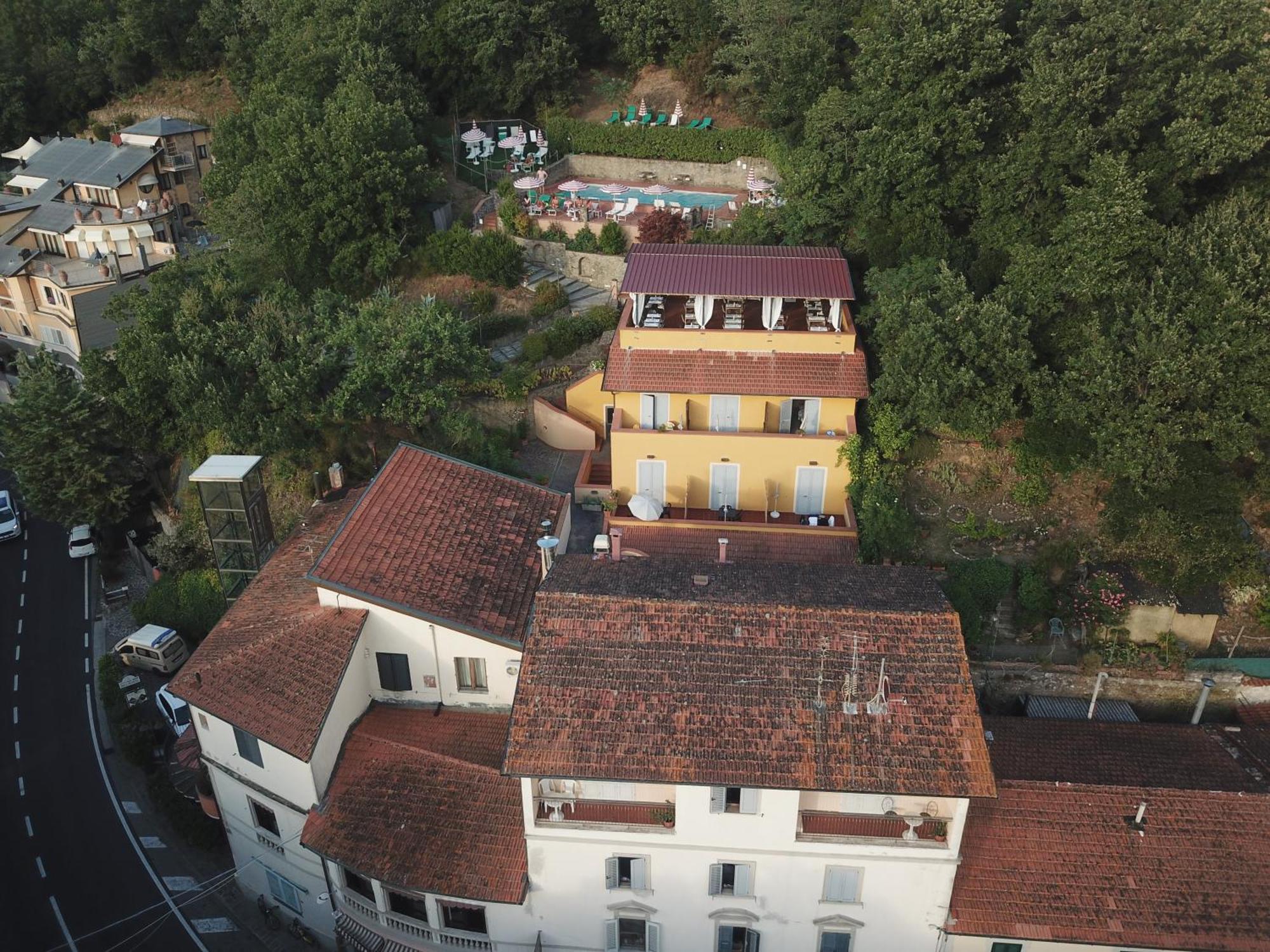 Bellavista Hotel&Osteria San Baronto Exterior foto